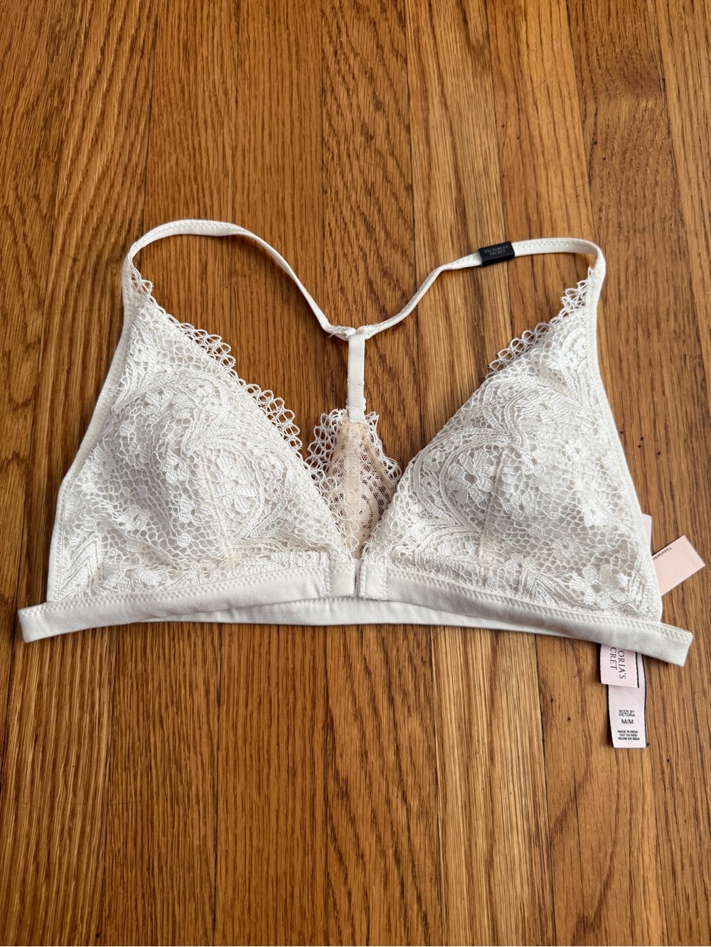 Victorias Secret Lace body by Victoria Bra New Medium